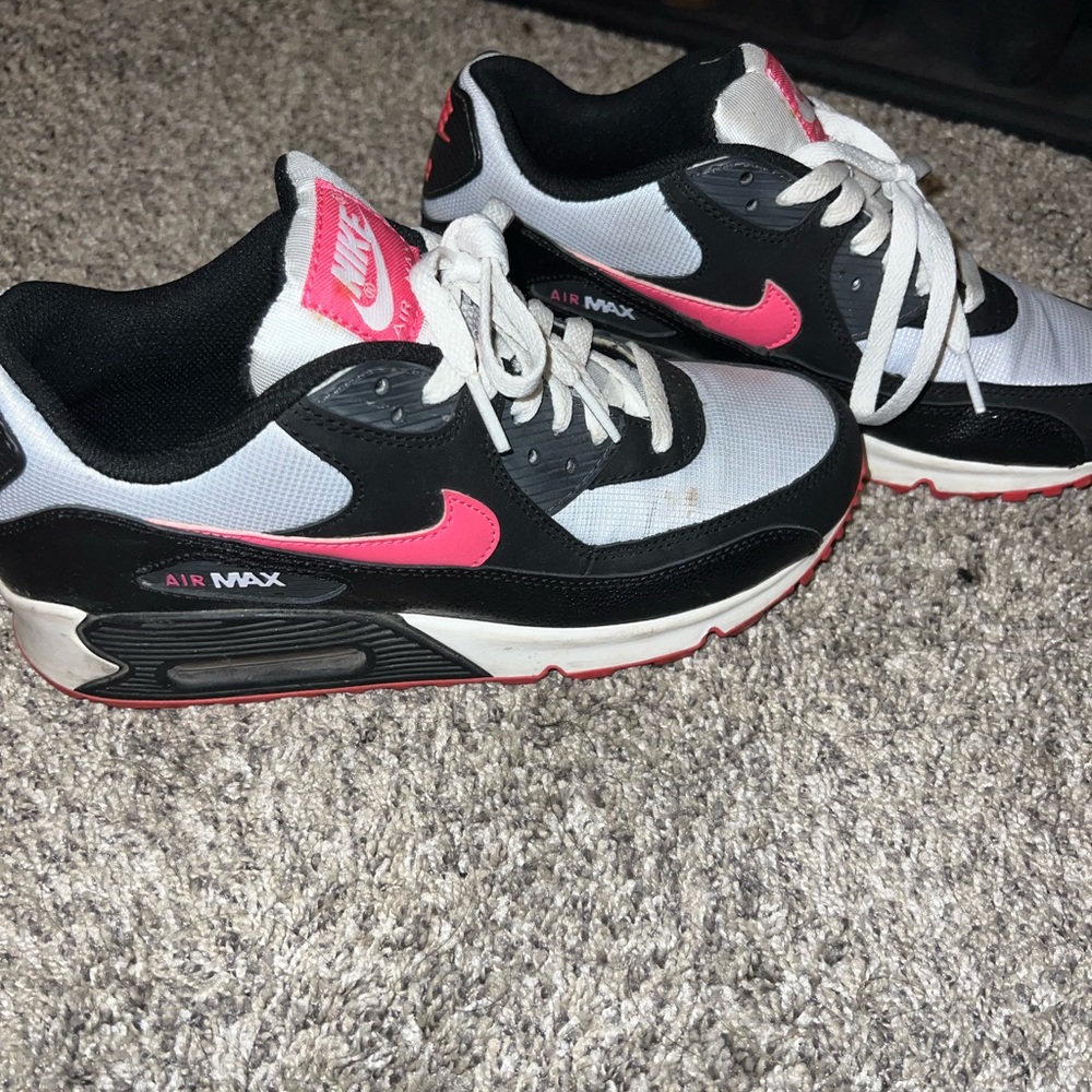 Nike Black and Pink Sneakers Air Max
